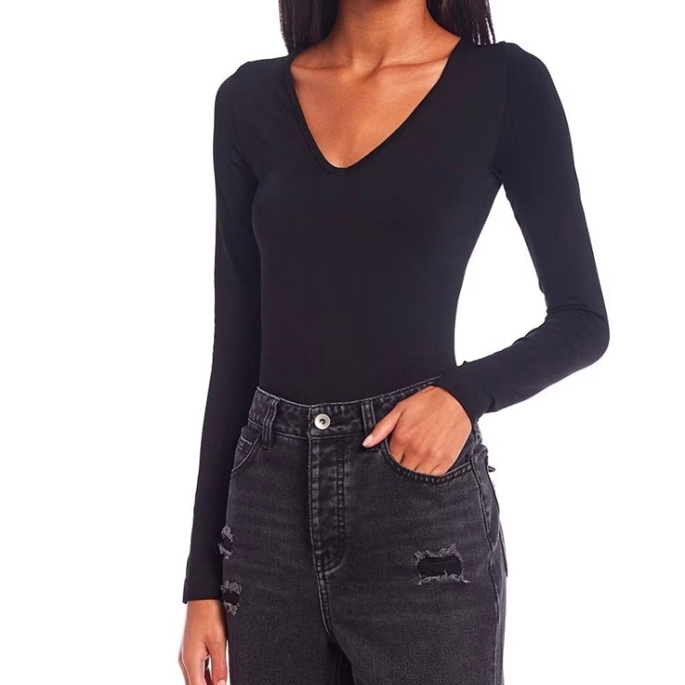 NWT Chelsea & Violet Long Sleeve Black Bodysuit Juniors Size Large